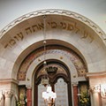 construção de sinagoga ou templo judaico com local de culto