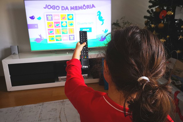 O entretenimento tecnológico para crianças