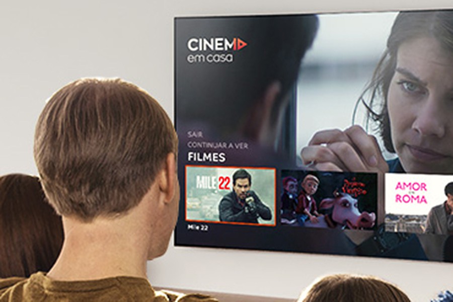 Séries e filmes à escolha...