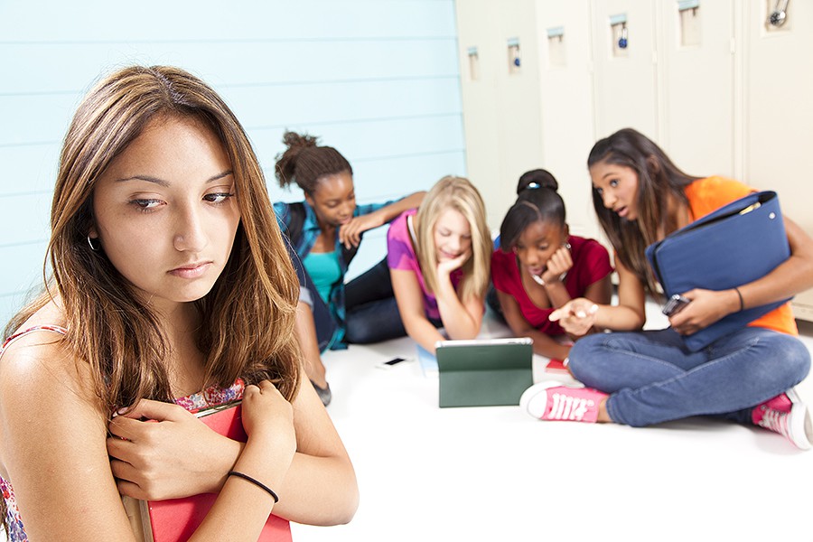 Dia da Internet mais segura com foco no cyberbullying