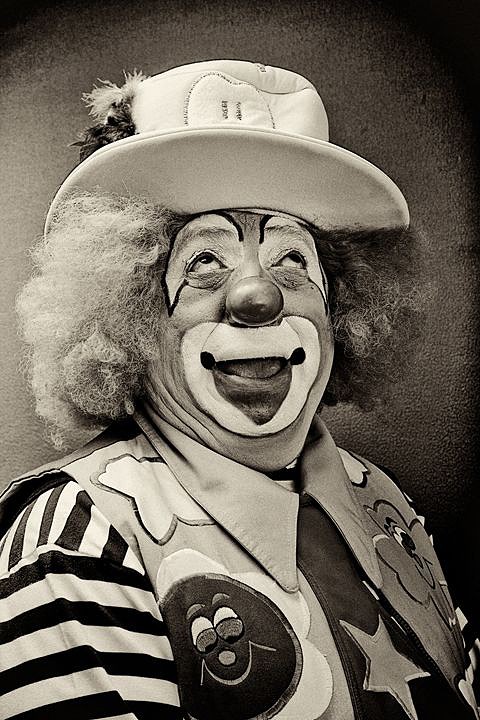clown-vintage-vintage-circus.jpg