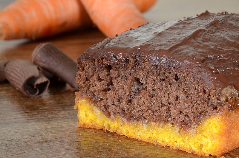 bolodecenouracomchocolate.jpg bolodecenouracomchocolate.jpg