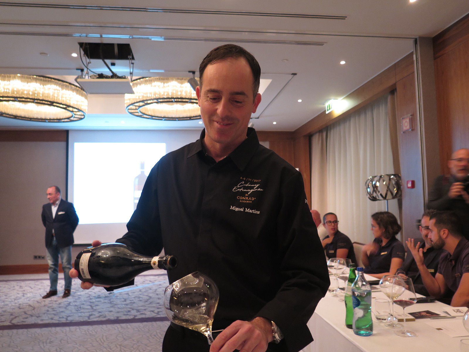Miguel Martins, escanção do GUSTO e Wine Director do Conrad Algarve